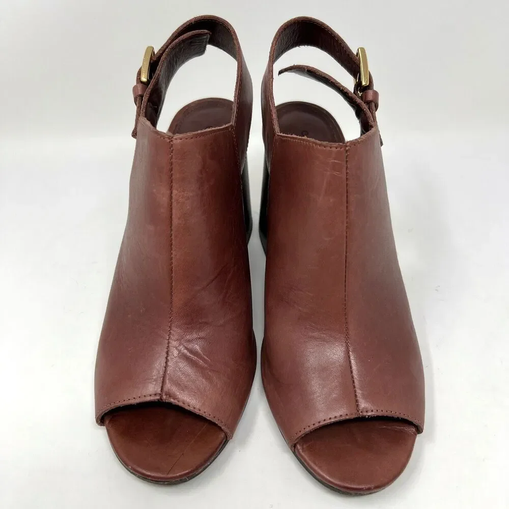 Chocolat Blu Tan Leather Block Heel Sandals - Picture 5 of 13